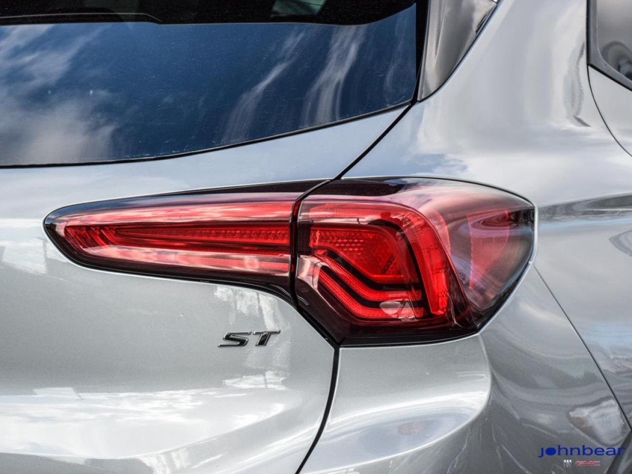 2024 Buick Encore GX Sport Touring Photo