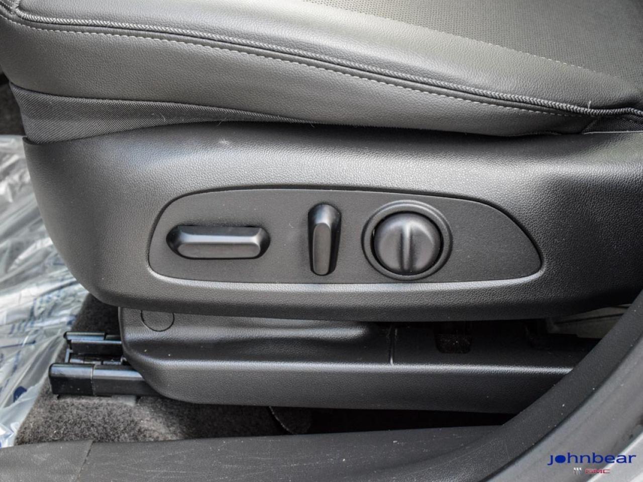 2024 Buick Encore GX Sport Touring Photo