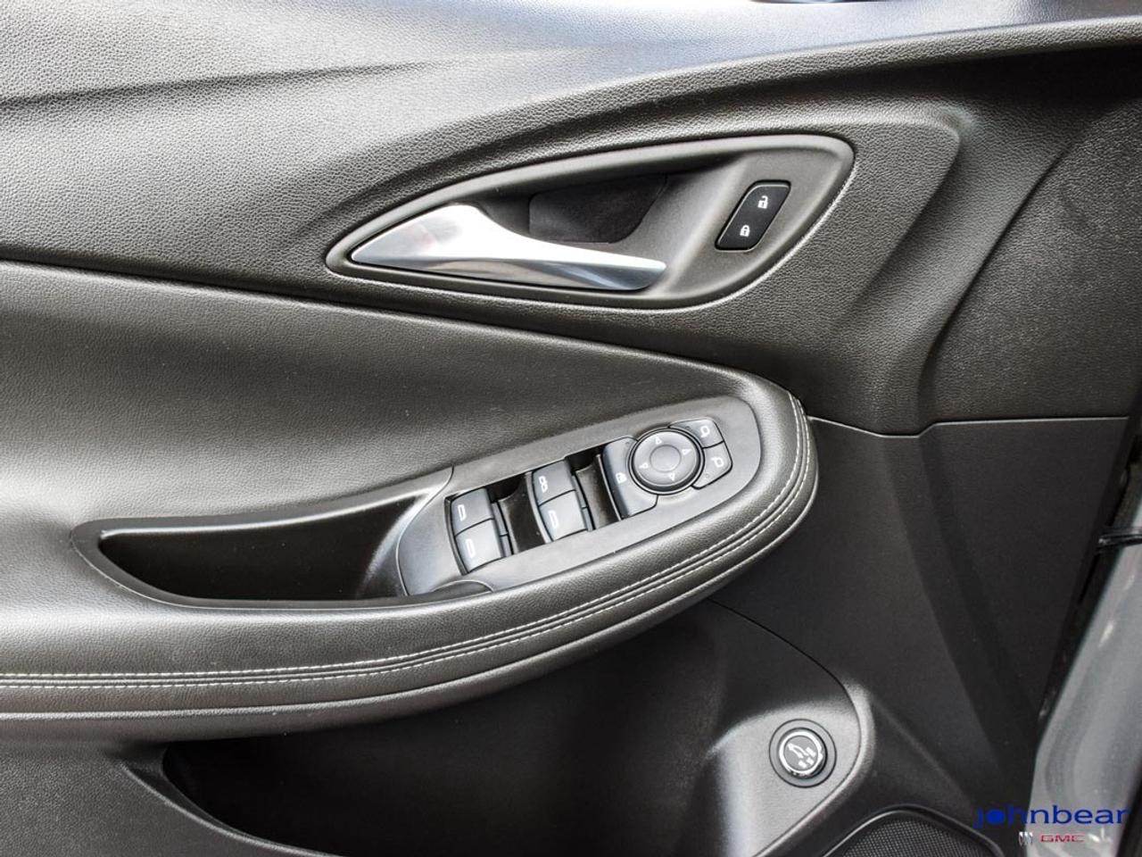 2024 Buick Encore GX Sport Touring Photo