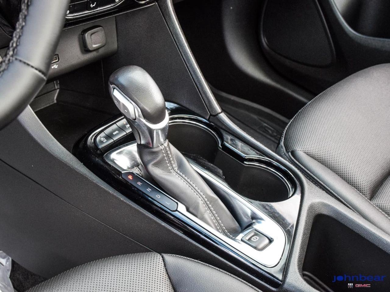 2024 Buick Encore GX Sport Touring Photo