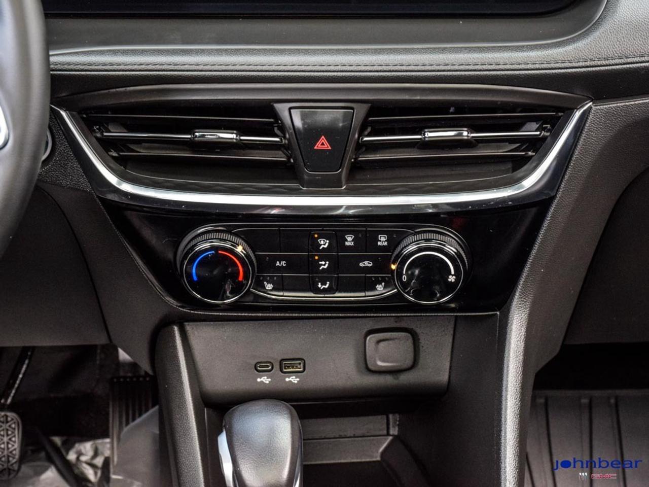 2024 Buick Encore GX Sport Touring Photo