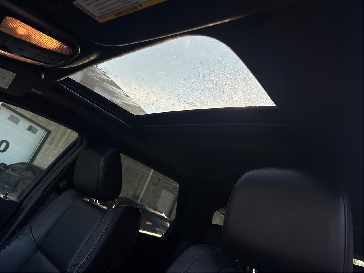 2022 Dodge Durango NAV LEATHER SUNROOF LOADED! WE FINANCE ALL CREDIT Photo