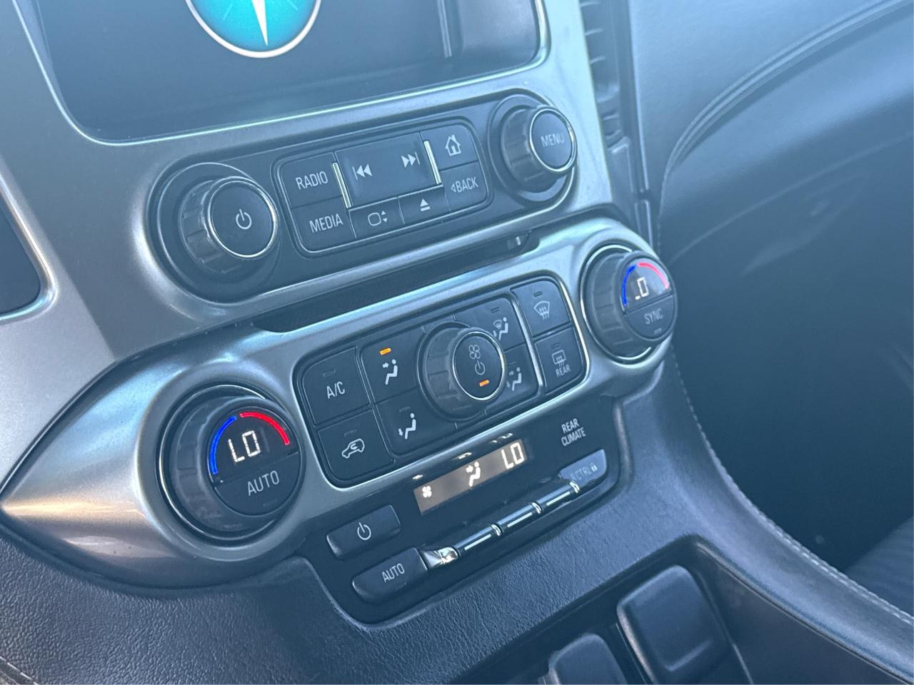 2016 Chevrolet Tahoe HEATED SEATS LOADED WE FINANCE ALL CREDIT! Photo