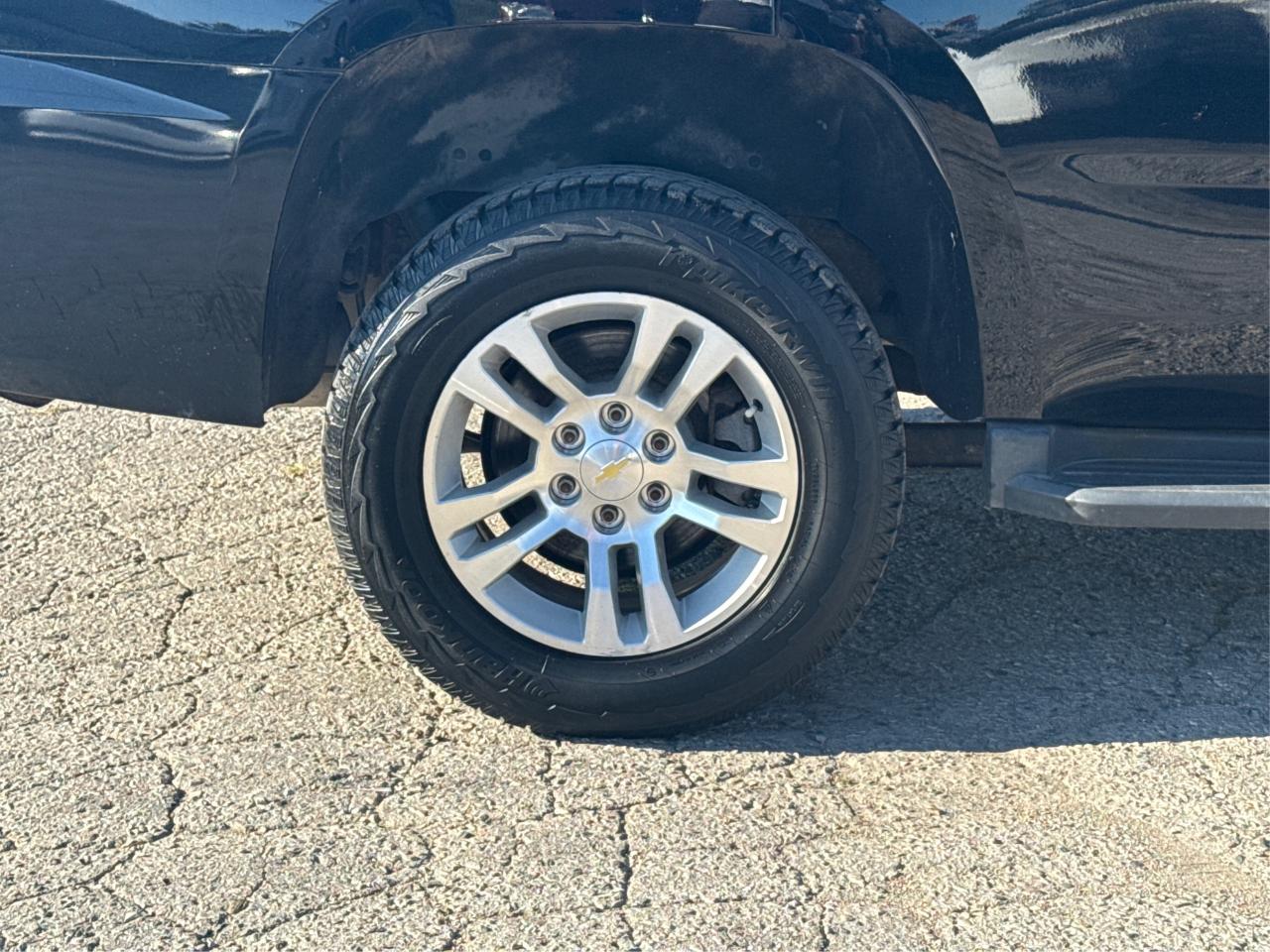 2016 Chevrolet Tahoe HEATED SEATS LOADED WE FINANCE ALL CREDIT! Photo