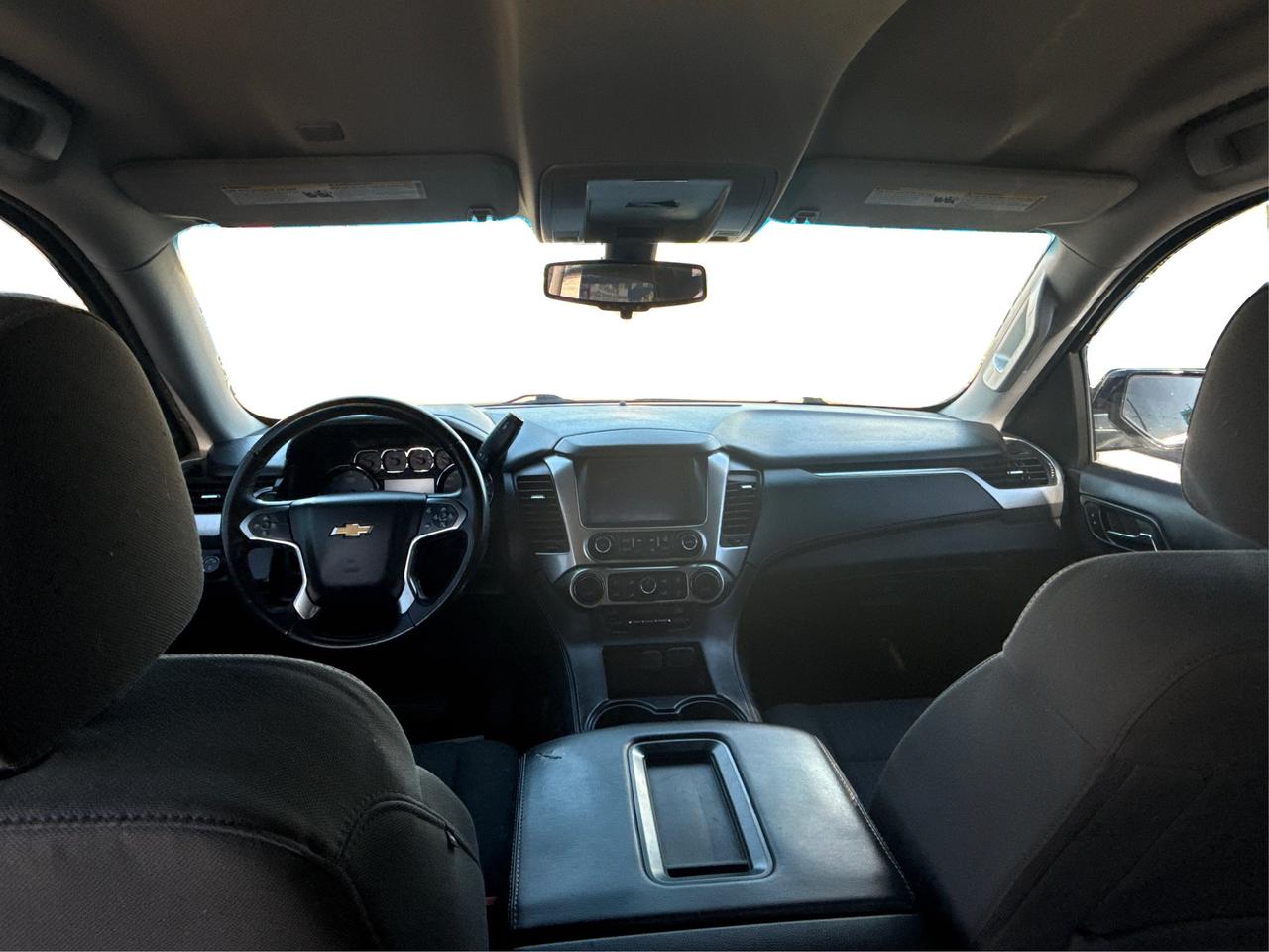 2016 Chevrolet Tahoe 8 PASSENGERS CERTIFIED  WE FINANCE ALL CREDIT! Photo