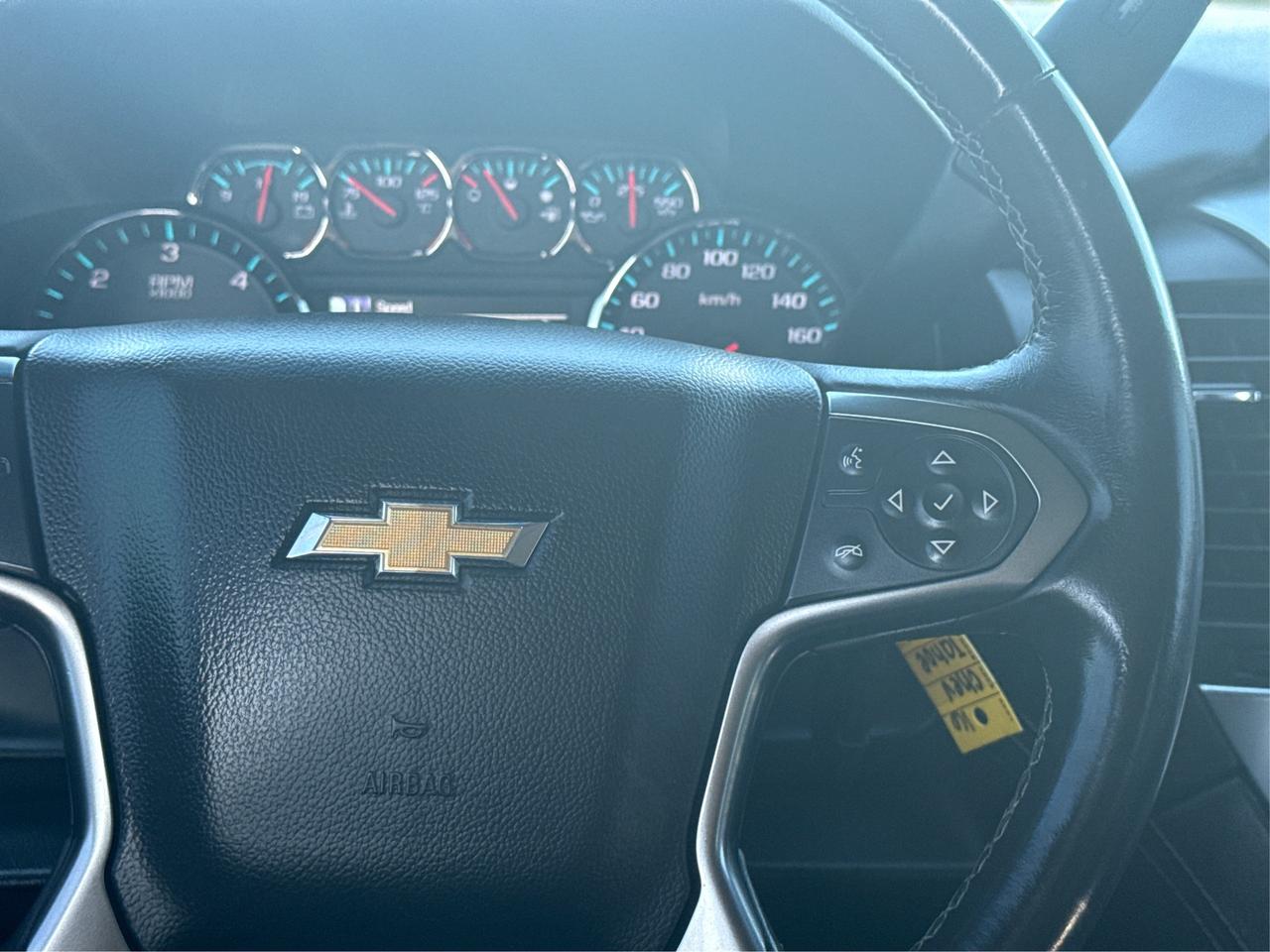 2016 Chevrolet Tahoe 8 PASSENGERS CERTIFIED  WE FINANCE ALL CREDIT! Photo