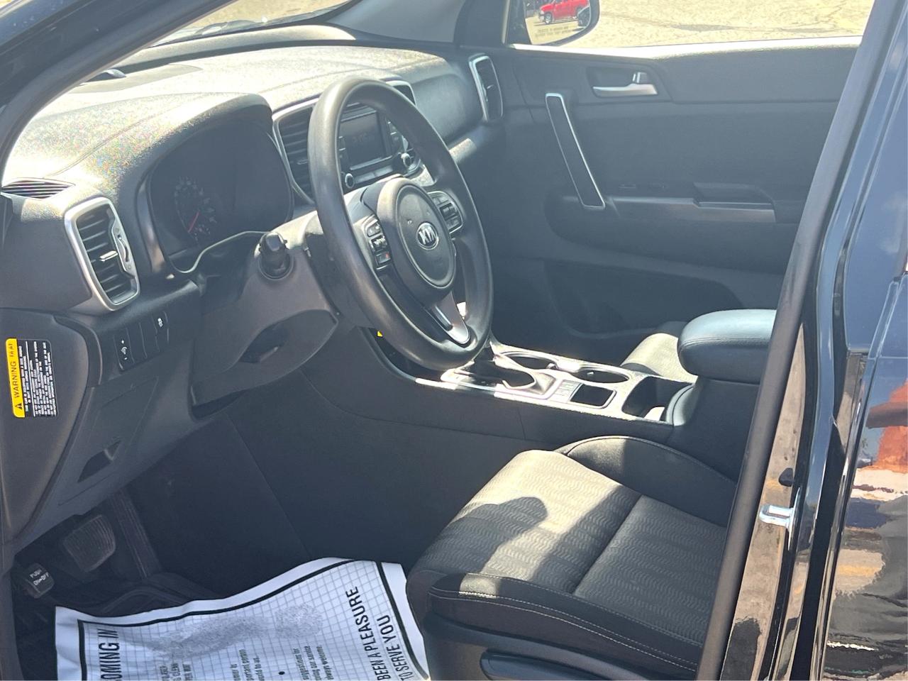 2018 Kia Sportage AWD MINT  H-SEATS LOADED! WE FINANCE ALL CREDIT! Photo