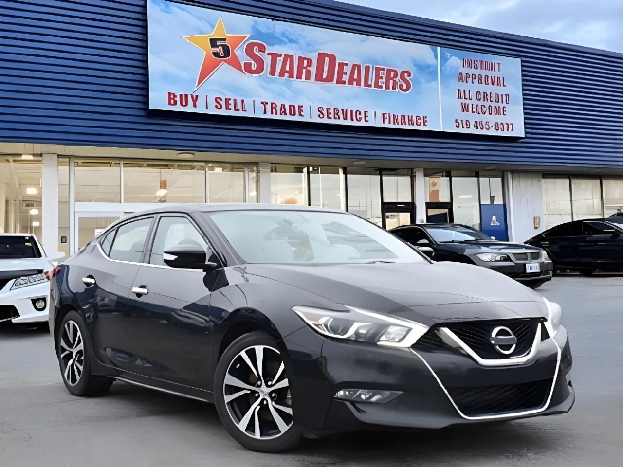 2018 Nissan Maxima Platinum NAV PANO LEATHER  WE FINANCE ALL CREDIT Photo0