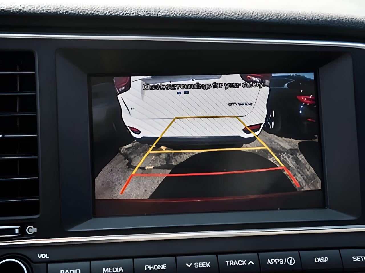 2018 Hyundai Elantra MINT CONDITION! LIKE NEW!  WE FINANCE ALL CREDIT Photo