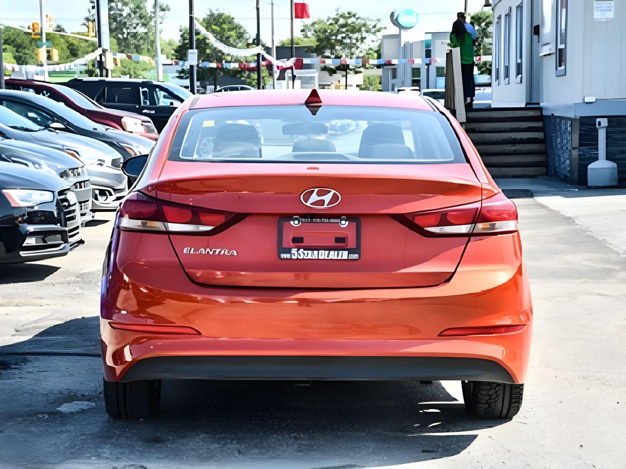 2018 Hyundai Elantra CERTIFIED MINT CONDITION  WE FINANCE ALL CREDIT Photo2