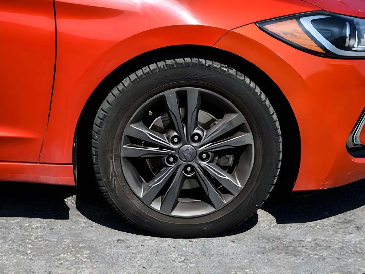 2018 Hyundai Elantra CERTIFIED MINT CONDITION  WE FINANCE ALL CREDIT Photo