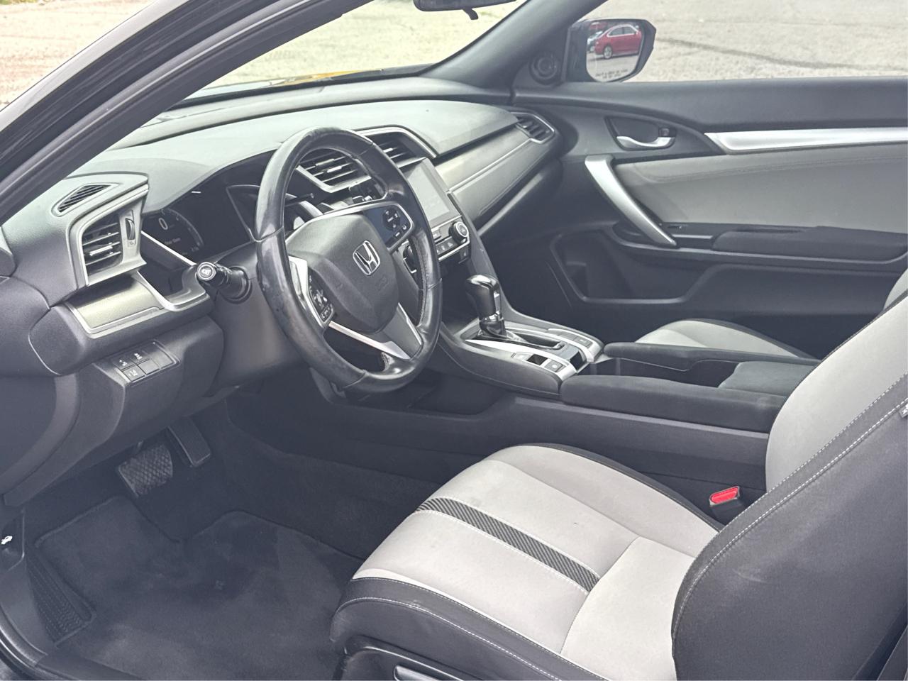 2018 Honda Civic Coupe SUNROOF w-Honda Sensing LOADED WE FINANCE ALL! Photo