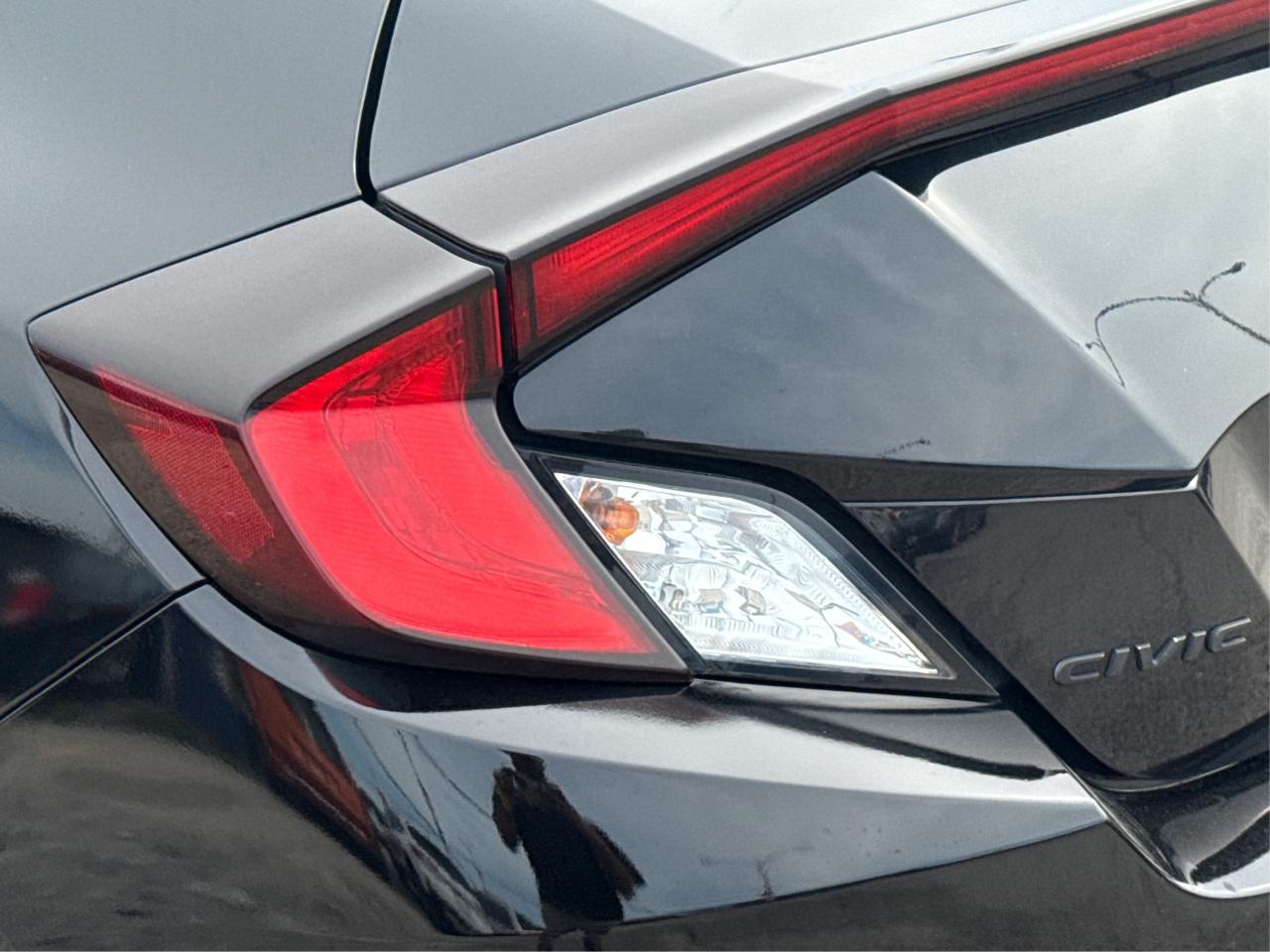 2018 Honda Civic Coupe SUNROOF w-Honda Sensing LOADED WE FINANCE ALL! Photo