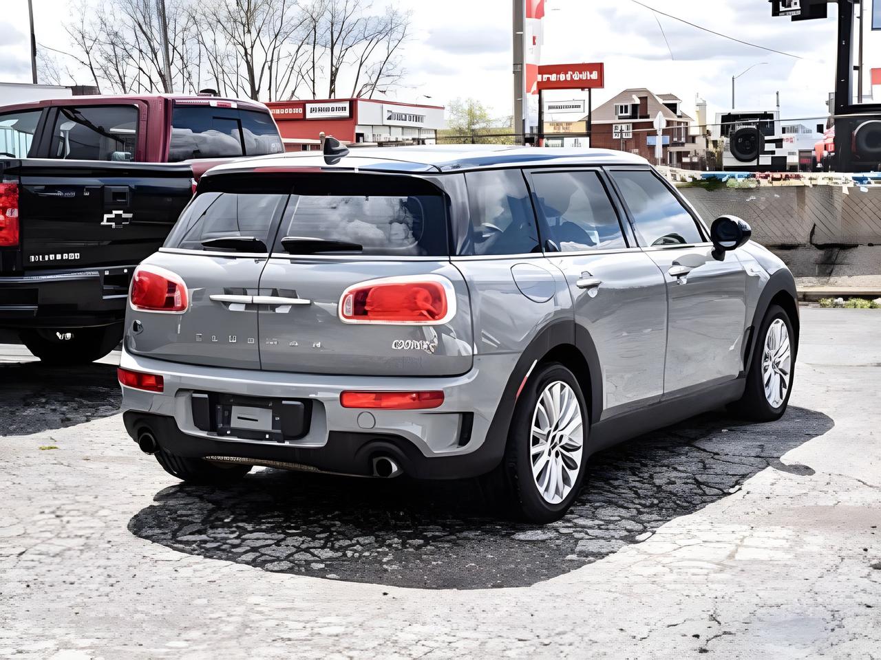 2017 MINI Cooper Clubman HB S ALL4 NAV LEATHER PANO ROOF MINT! WE FINANCE Photo