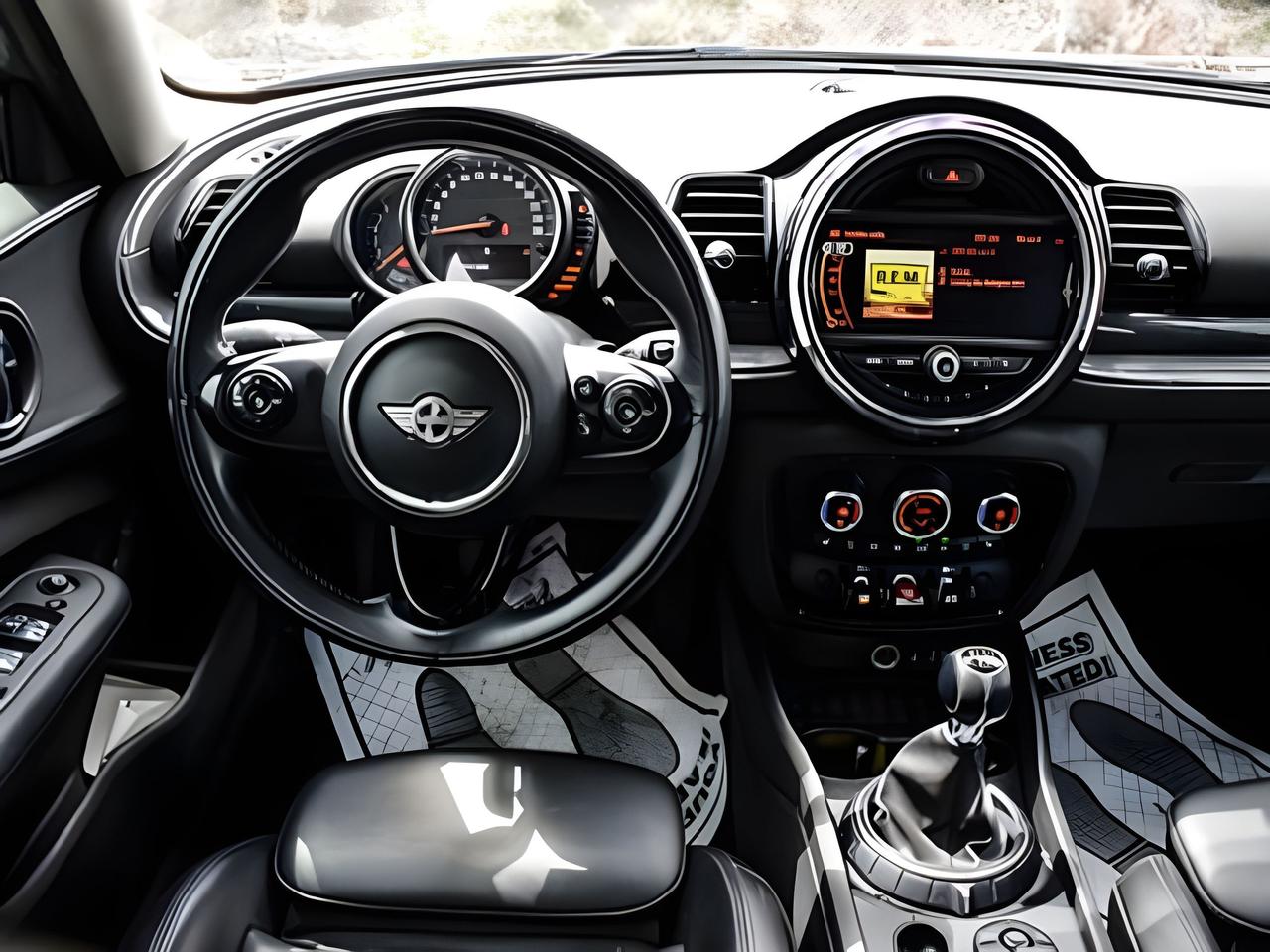 2017 MINI Cooper Clubman HB S ALL4 NAV LEATHER PANO ROOF MINT! WE FINANCE Photo