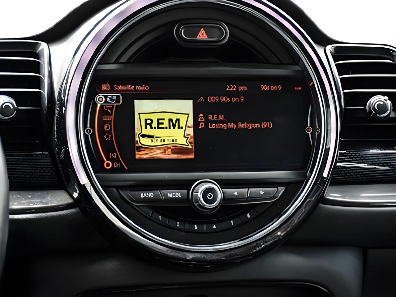 2017 MINI Cooper Clubman HB S ALL4 NAV LEATHER PANO ROOF MINT! WE FINANCE Photo