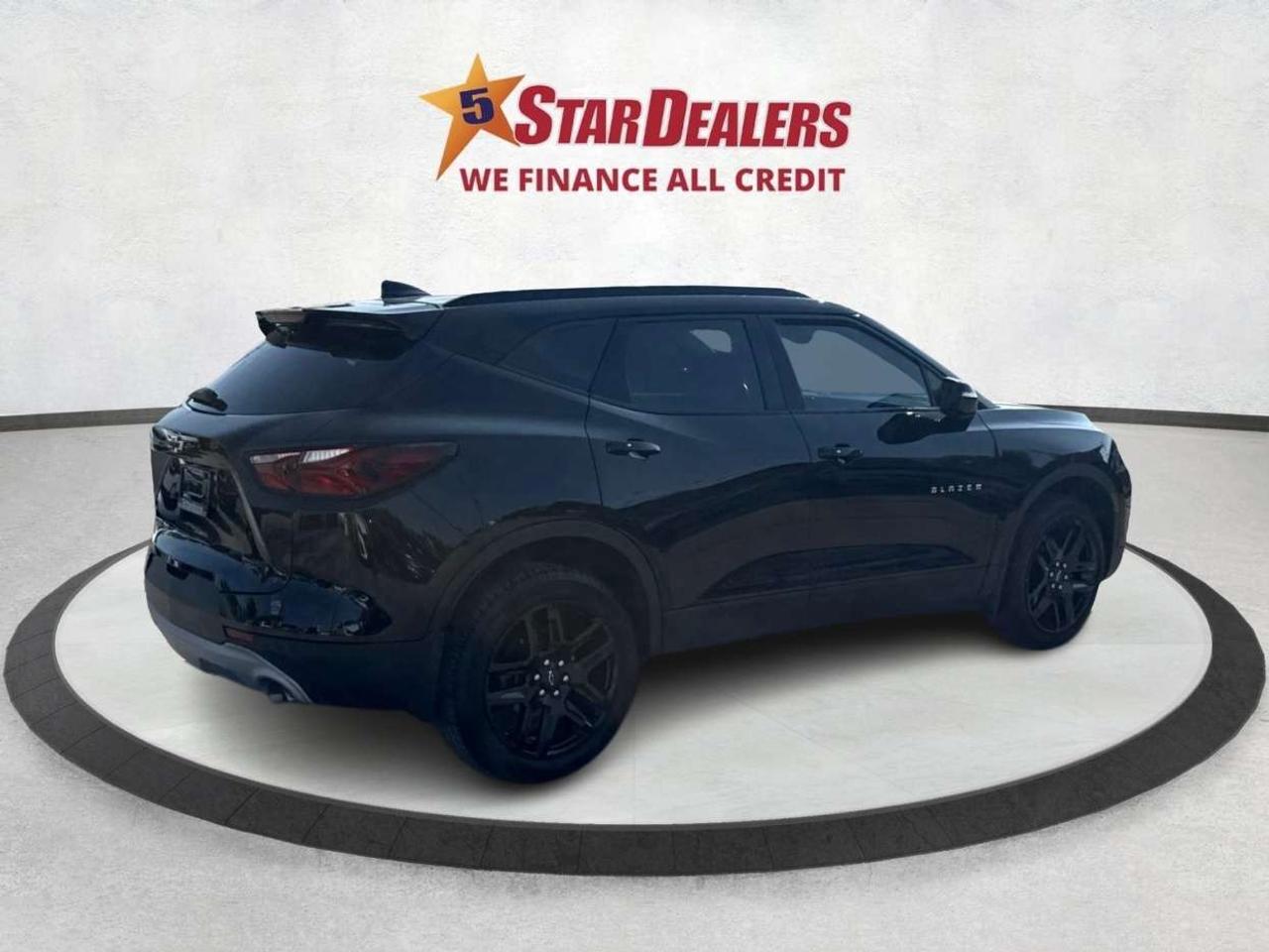 2021 Chevrolet Blazer LT AWD MINT WE FINANCE ALL CREDIT! 700+ VEHICLES Photo