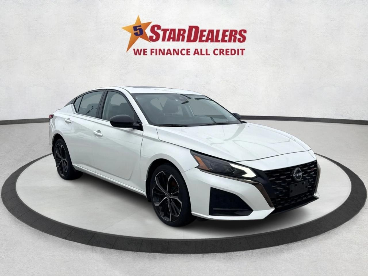 WE FINANCE ALL CREDIT! AWD HEATED & POWER SEATS! MINT! 700+ VEHICLES IN STOCK Instant Financing Approvals CALL OR TEXT 519+702+8888! OVER 700 CARS IN STOCK !Our Team will secure the Best Interest Rate from over 30 Auto Financing Lenders that can get you APPROVED! We also have access to in-house financing and leasing to help restore your credit. Financing available for all credit types! Whether you have Great Credit, No Credit, Slow Credit, Bad Credit, Been Bankrupt, On Disability, Or on a Pension,  for your car loan Guaranteed! For Your No Hassle, Same Day Auto Financing Approvals CALL OR TEXT 519+702+8888. $0 down options available with low monthly payments! At times a down payment may be required for financing. Apply with Confidence at https://www.5stardealer.ca/finance-application/ Looking to just sell your vehicle? WE BUY EVERYTHING EVEN IF YOU DONT BUY OURS: https://www.5stardealer.ca/instant-cash-offer/ The price of the vehicle includes a $480 administration charge. HST and Licensing costs are extra. *Standard Equipment is the default equipment supplied for the Make and Model of this vehicle but may not represent the final vehicle with additional/altered or fewer equipment options.