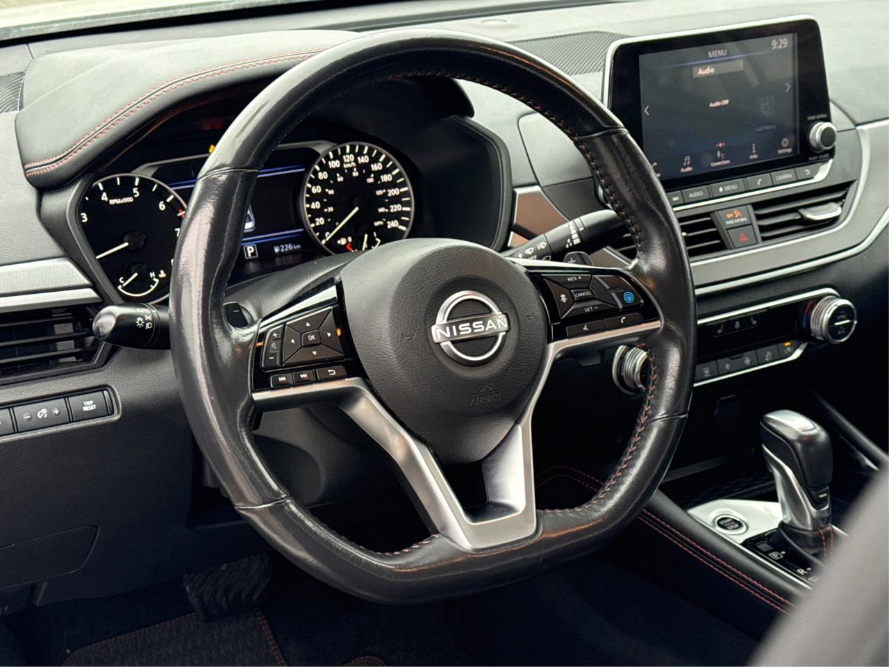 2023 Nissan Altima AWD HEATED & POWER SEATS WE FINANCE ALL CREDIT! Photo