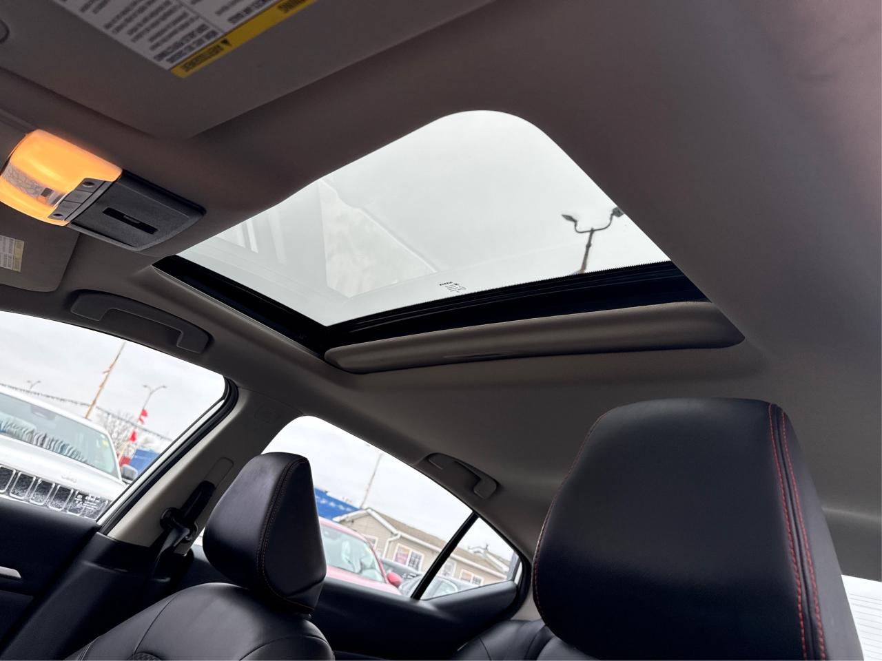 2023 Nissan Altima AWD HEATED & POWER SEATS WE FINANCE ALL CREDIT! Photo