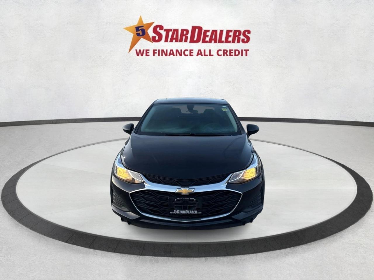 2019 Chevrolet Cruze CLEAN! HEATED SEATS!  WE FINANCE ALL CREDIT! Photo