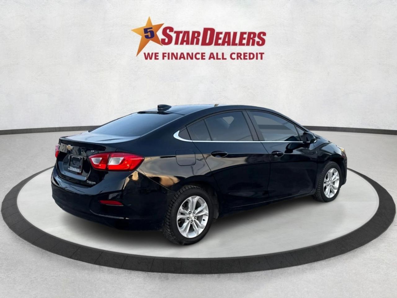 2019 Chevrolet Cruze CLEAN! HEATED SEATS!  WE FINANCE ALL CREDIT! Photo