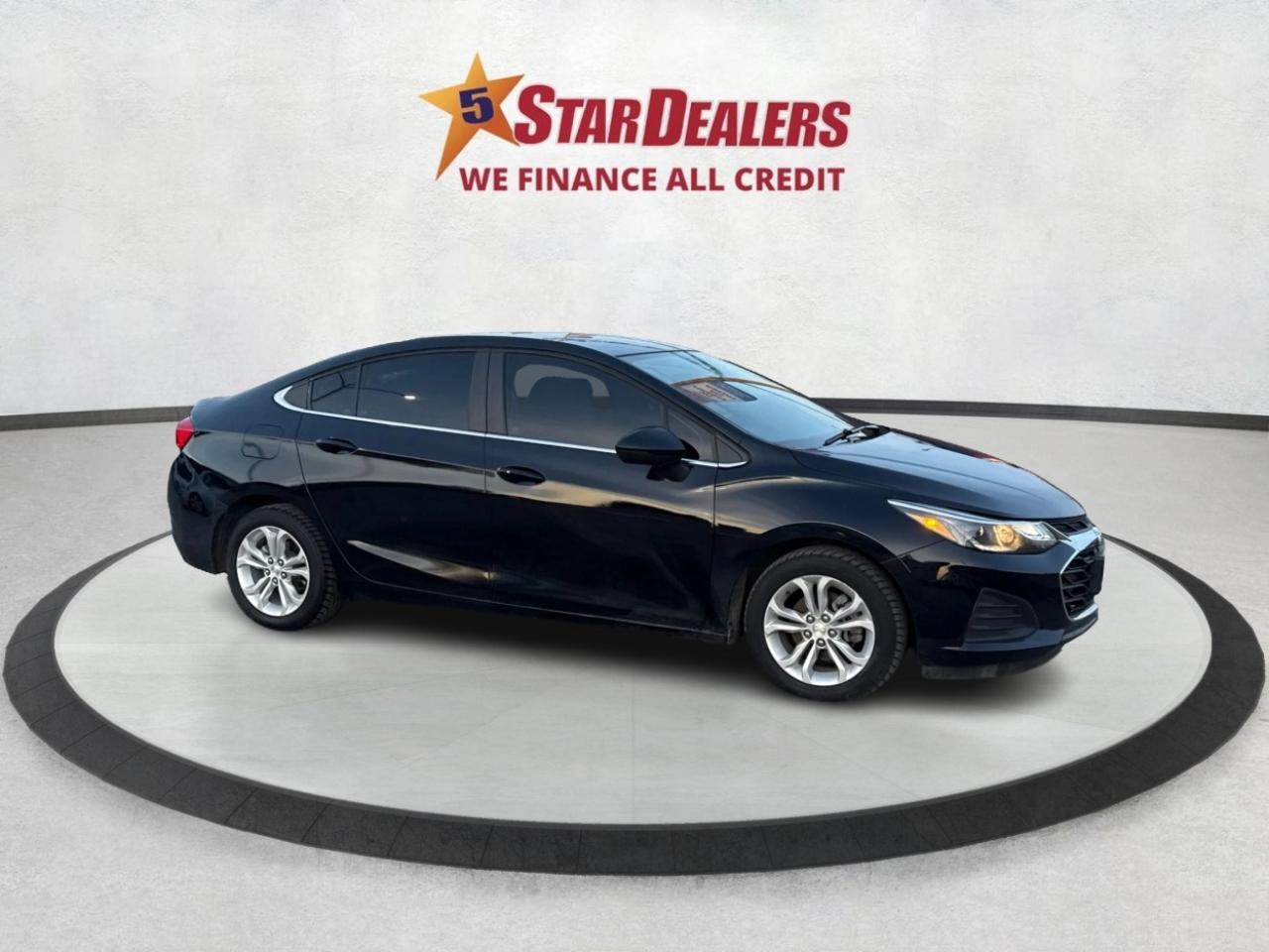 2019 Chevrolet Cruze CLEAN! HEATED SEATS!  WE FINANCE ALL CREDIT! Photo