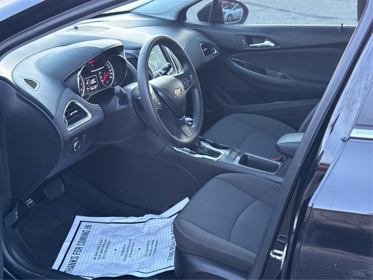 2019 Chevrolet Cruze CLEAN! HEATED SEATS!  WE FINANCE ALL CREDIT! Photo