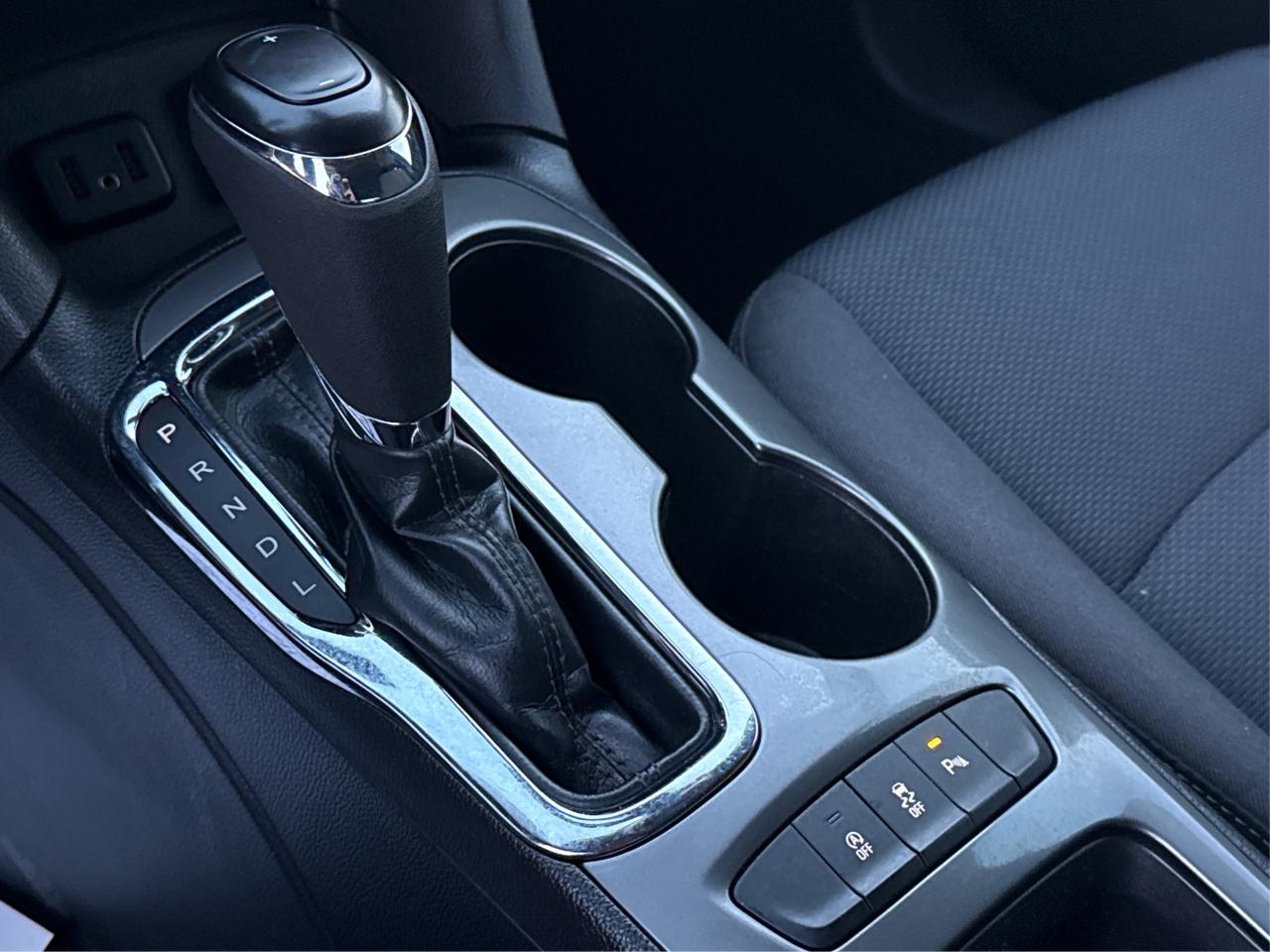 2019 Chevrolet Cruze CLEAN! HEATED SEATS!  WE FINANCE ALL CREDIT! Photo