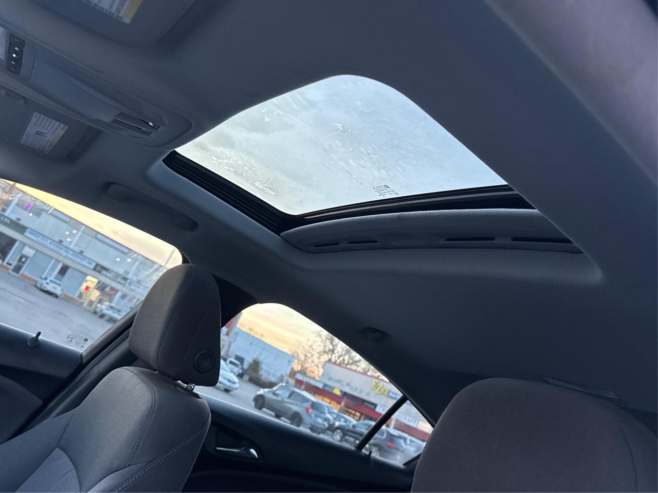 2019 Chevrolet Cruze CLEAN! HEATED SEATS!  WE FINANCE ALL CREDIT! Photo