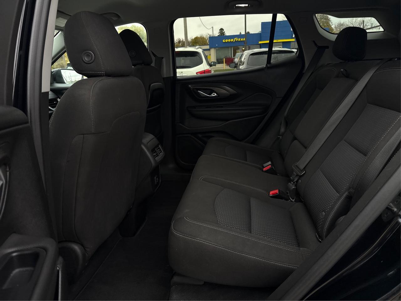 2023 GMC Terrain AWD POWER & HEATED SEATS WE FINANCE ALL CREDIT! Photo