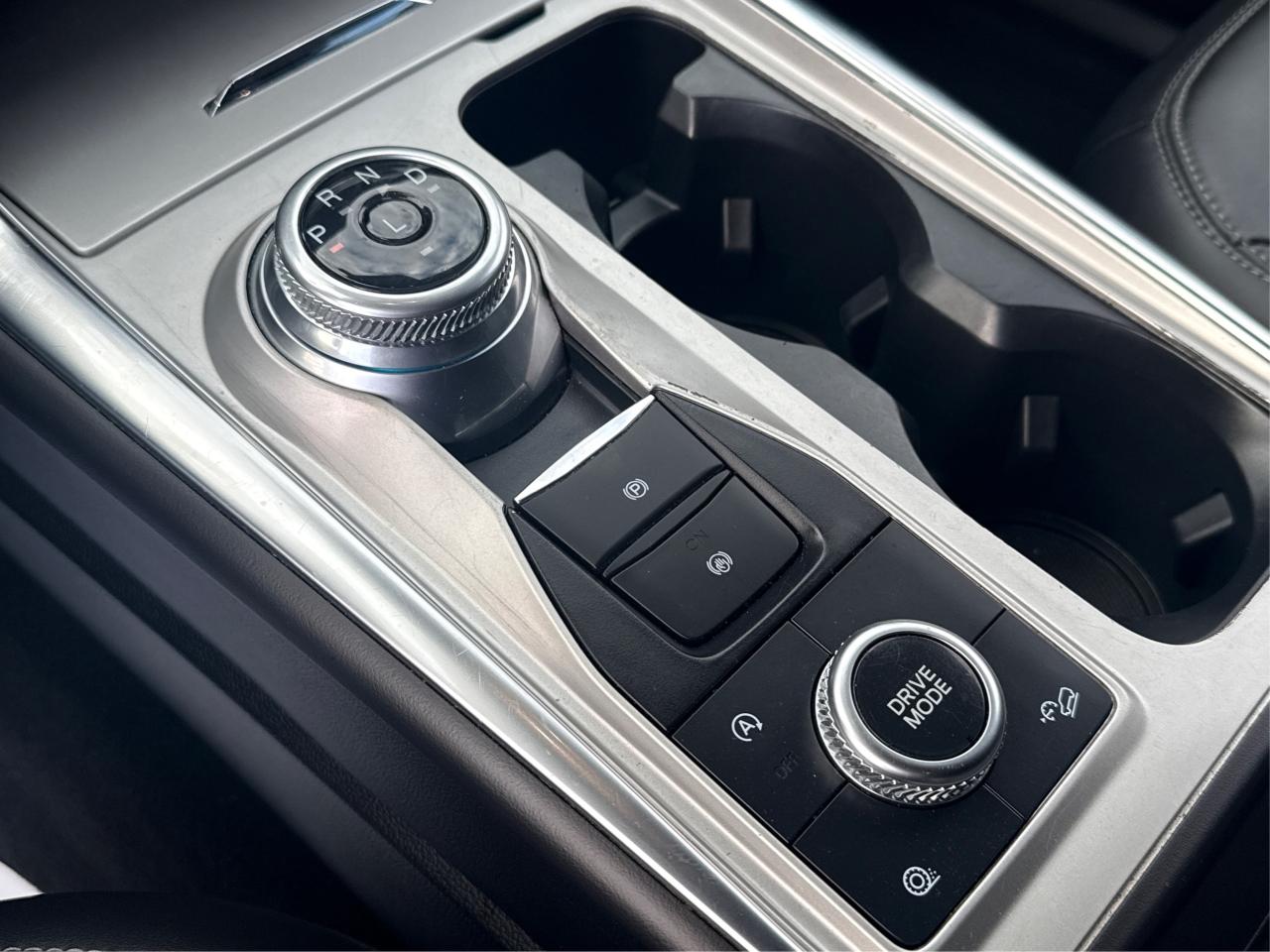 2023 Ford Edge LEATHER SUNROOF HEATD SEATS WE FINANCE ALL CREDIT! Photo