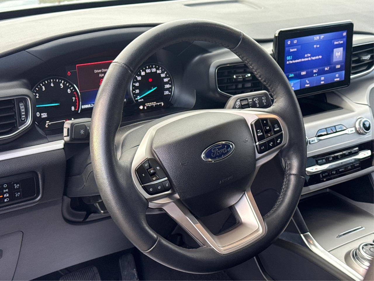 2023 Ford Edge LEATHER SUNROOF HEATD SEATS WE FINANCE ALL CREDIT! Photo