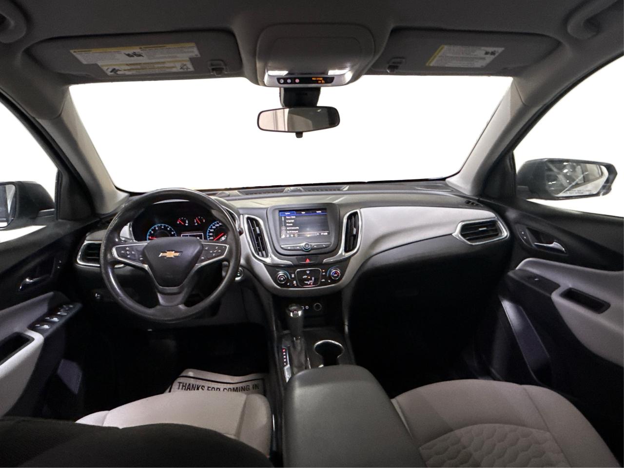 2020 Chevrolet Equinox LS MINT CONDITION POWER SEATS WE FINANCE ALL CREDT Photo