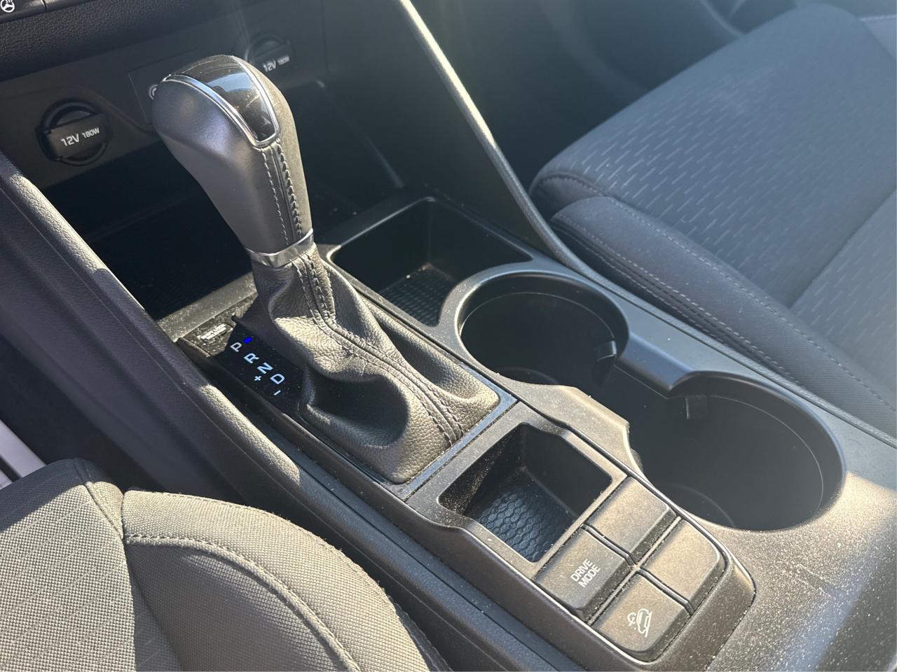 2020 Hyundai Tucson AWD HEATED SEATS MUST SEE WE FINANCE ALL CREDIT Photo