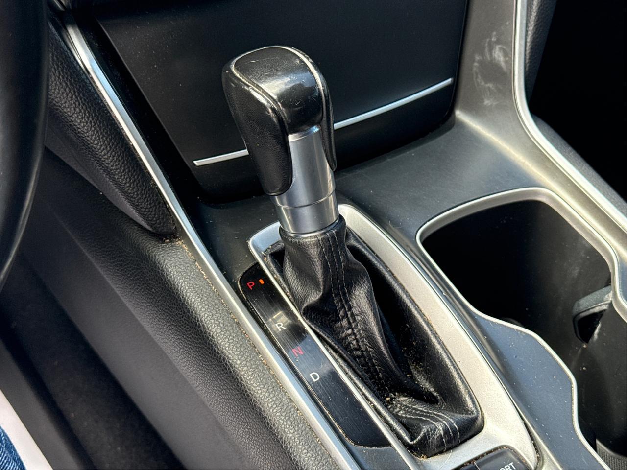 2018 Honda Accord Sedan CERTIFIED LEATHER SUNROOF WE FINANCE ALL CREDIT Photo