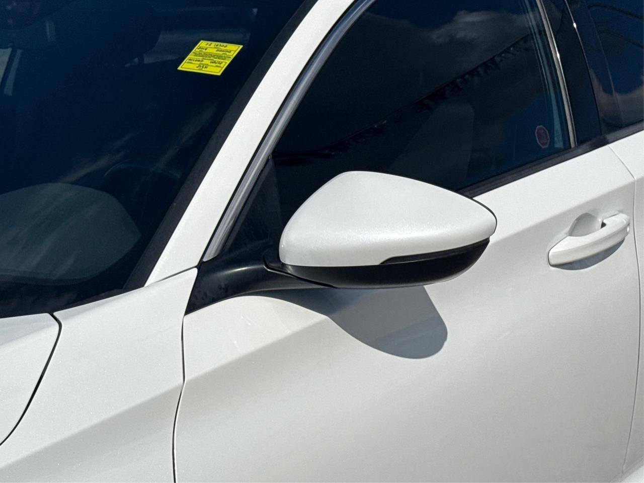 2018 Honda Accord Sedan CERTIFIED LEATHER SUNROOF WE FINANCE ALL CREDIT Photo