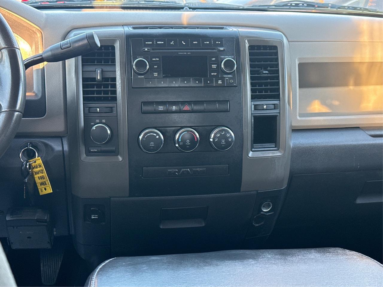 2011 RAM 1500 WE FINANCE ALL CREDIT OVER 700 VEHICLES IN STOCK Photo