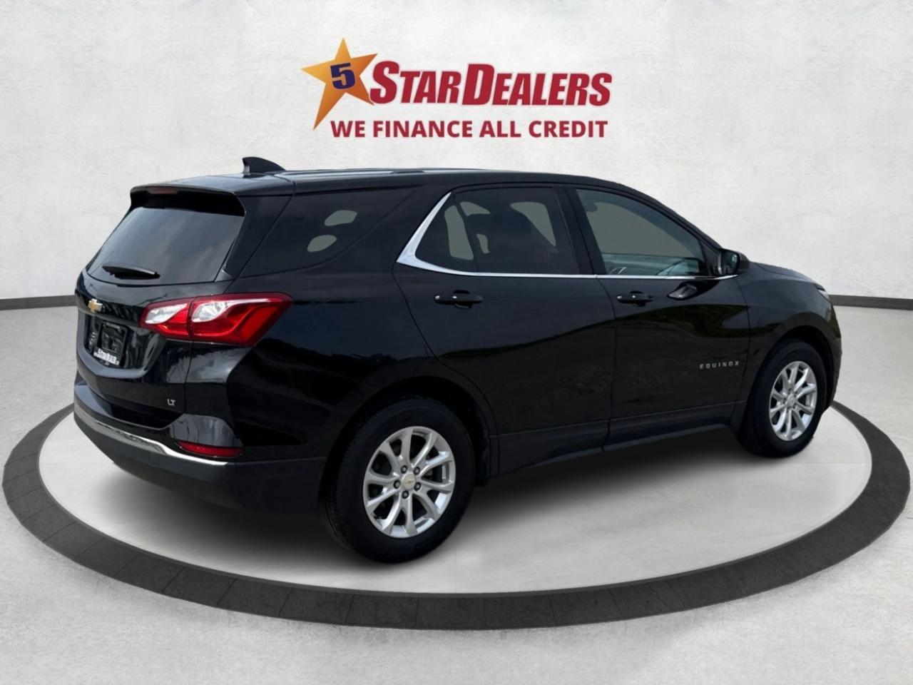 2019 Chevrolet Equinox NAV HEATED SEATS REAR CAM WE FINANCE ALL CREDIT! Photo