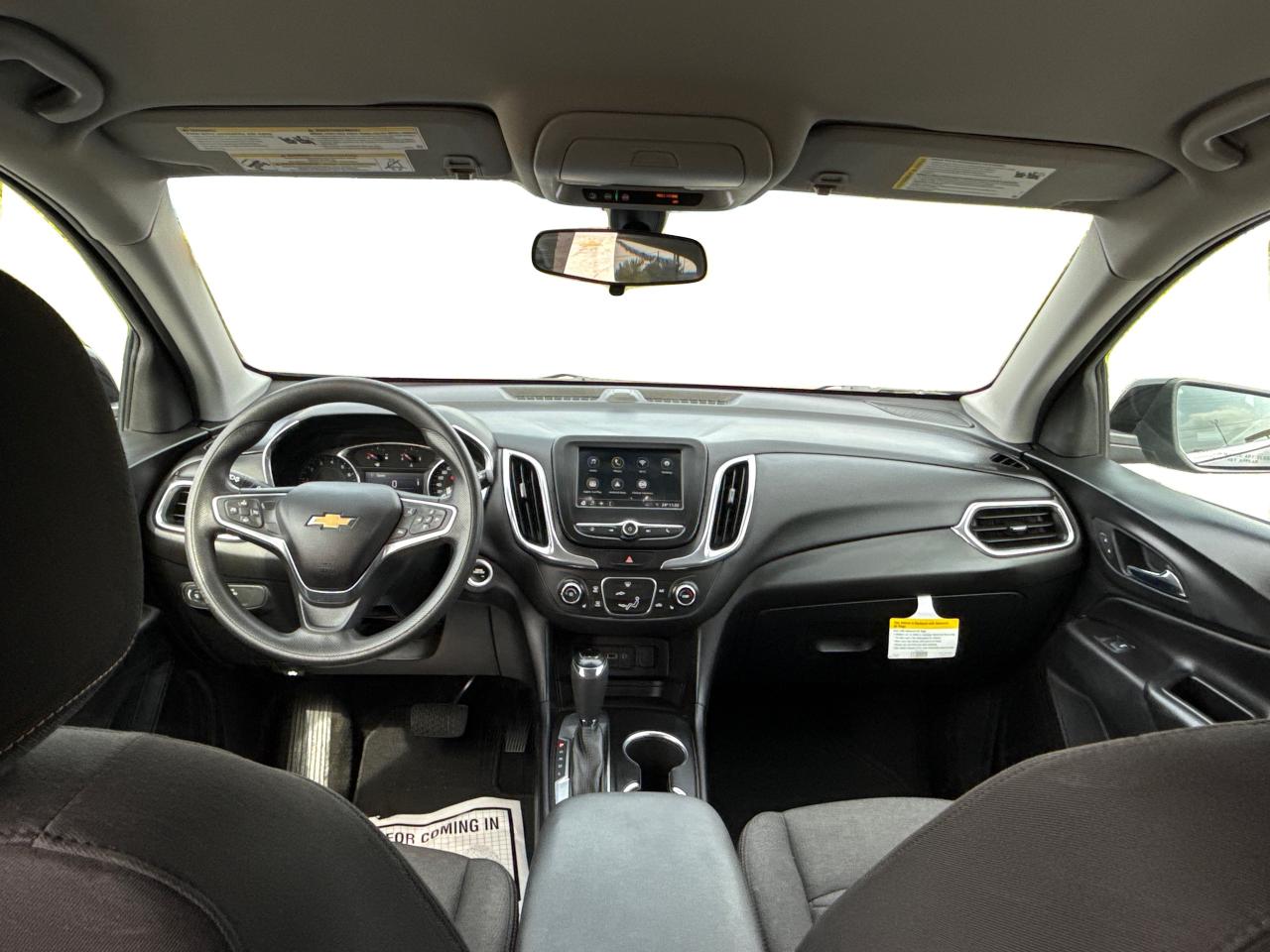 2019 Chevrolet Equinox NAV HEATED SEATS REAR CAM WE FINANCE ALL CREDIT! Photo