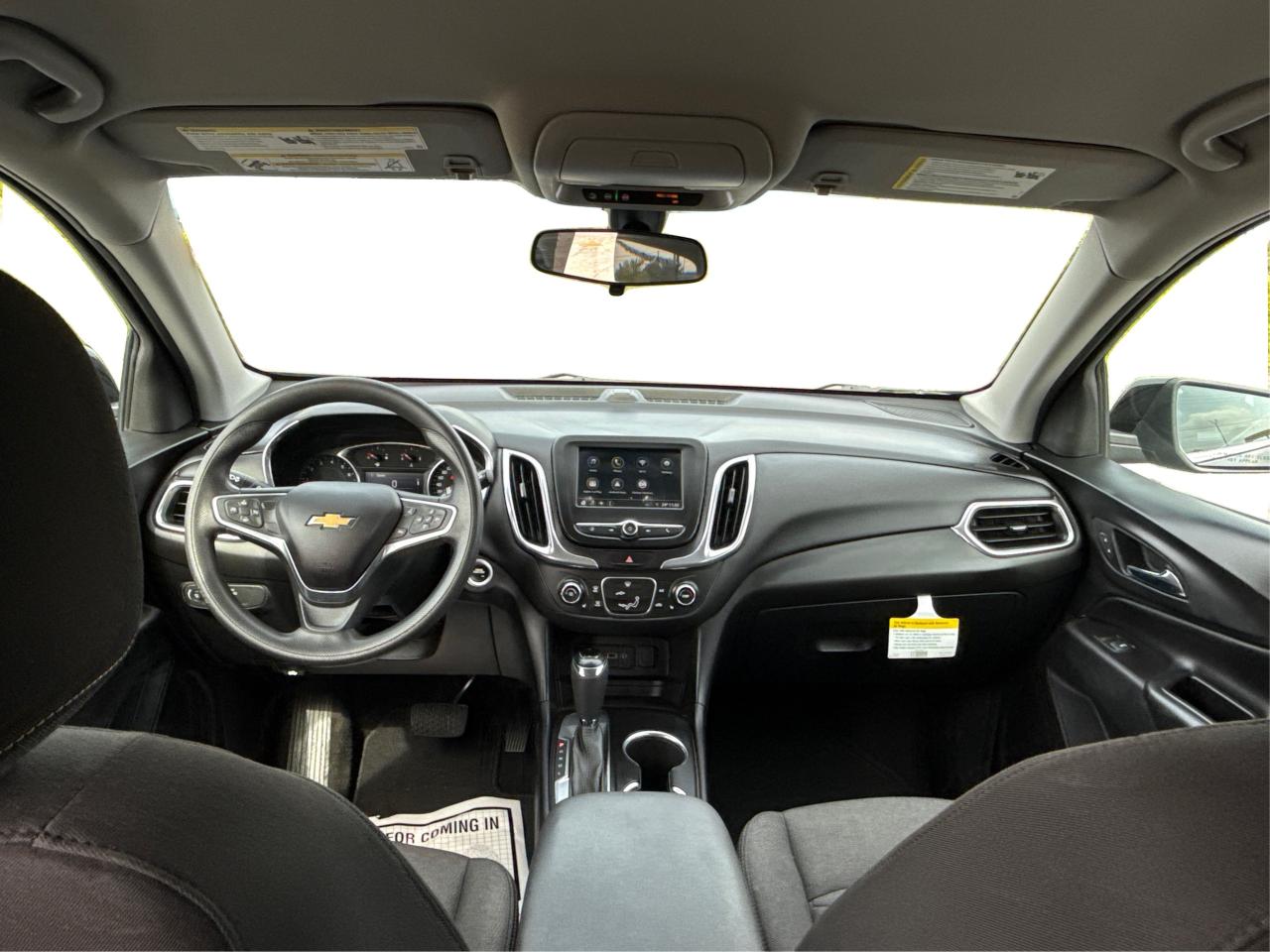 2019 Chevrolet Equinox NAV HEATED SEATS REAR CAM WE FINANCE ALL CREDIT! Photo