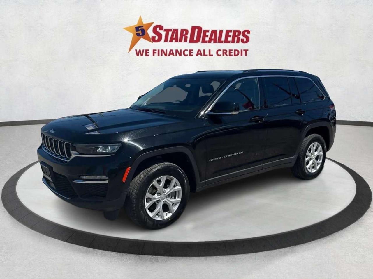 2023 Jeep Grand Cherokee NAV LEATHER HEATED SEATS! WE FINANCE ALL CREDIT! Photo