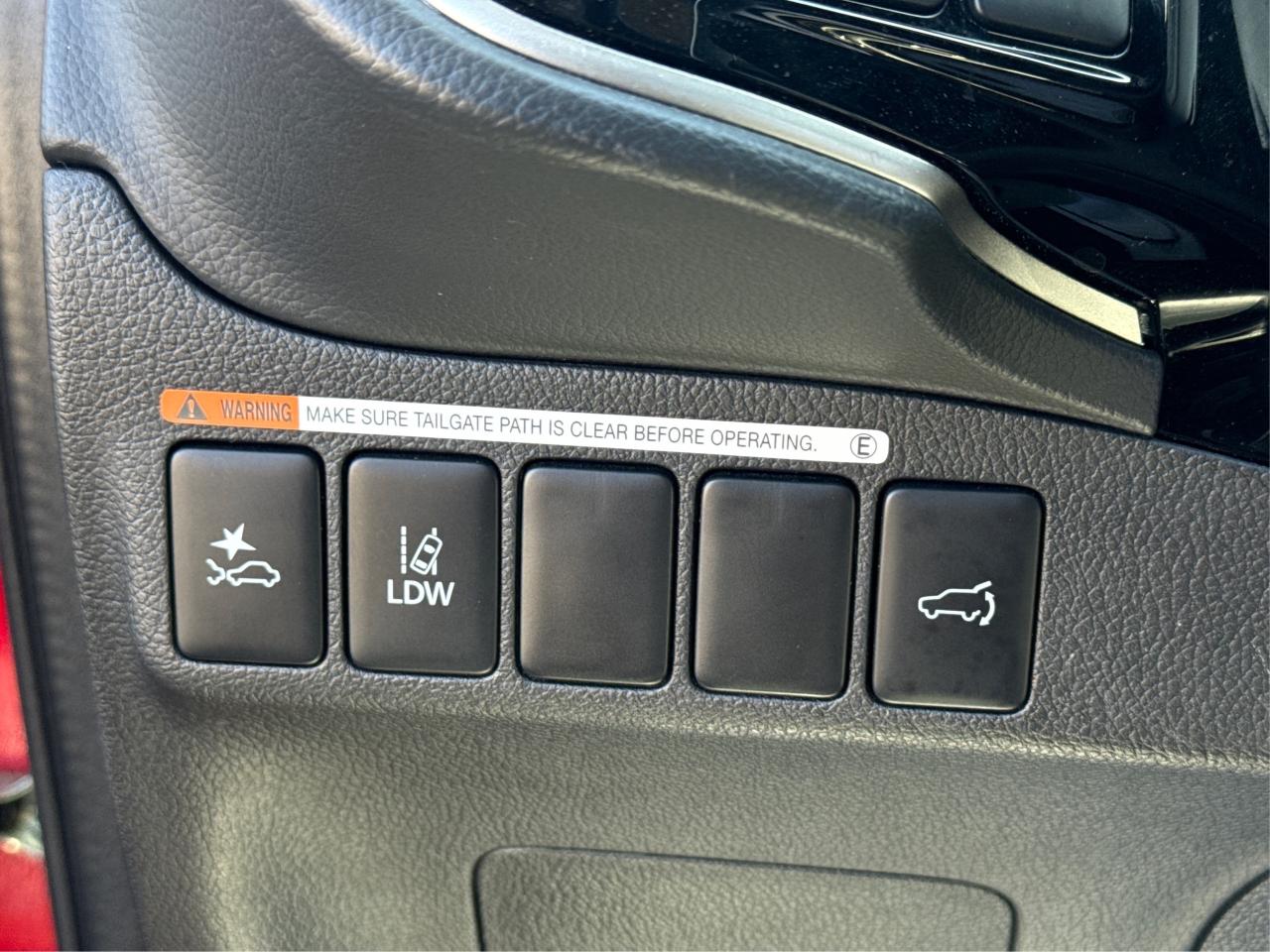 2020 Mitsubishi Outlander AWD CRUISE SUNROOF WE FINANCE ALL CREDIT! Photo