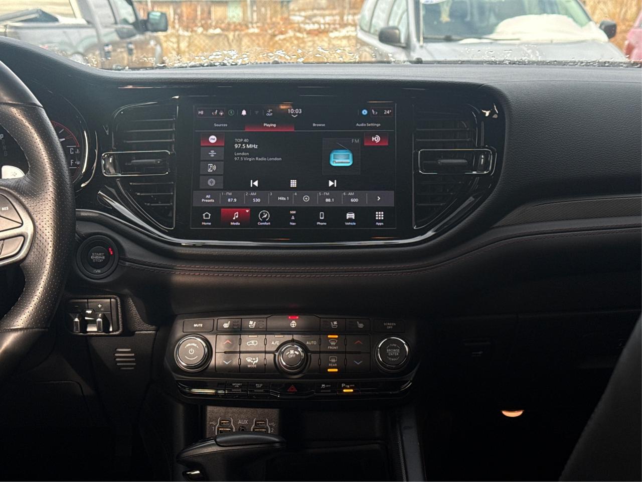 2022 Dodge Durango 6 PASS NAV LEATHER SUNROOF WE FINANCE ALL CREDIT! Photo