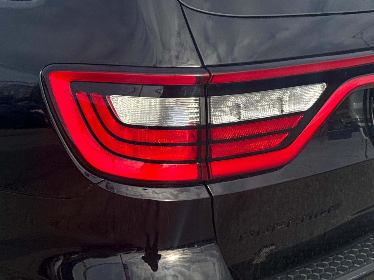 2022 Dodge Durango 6 PASS NAV LEATHER SUNROOF WE FINANCE ALL CREDIT! Photo