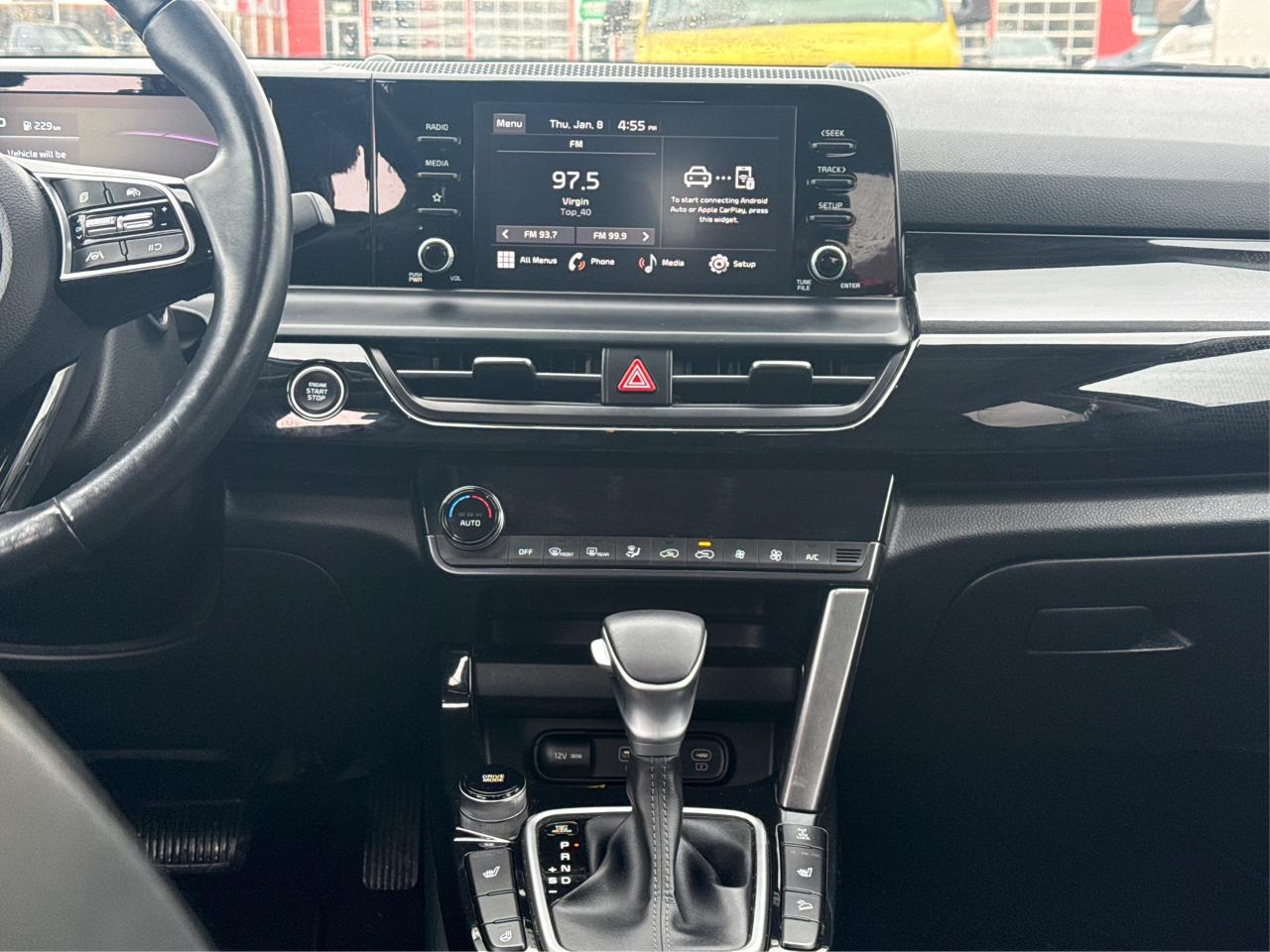 2024 Kia Seltos AWD SUNROOF HEATED SEATS! WE FINANCE ALL CREDIT Photo