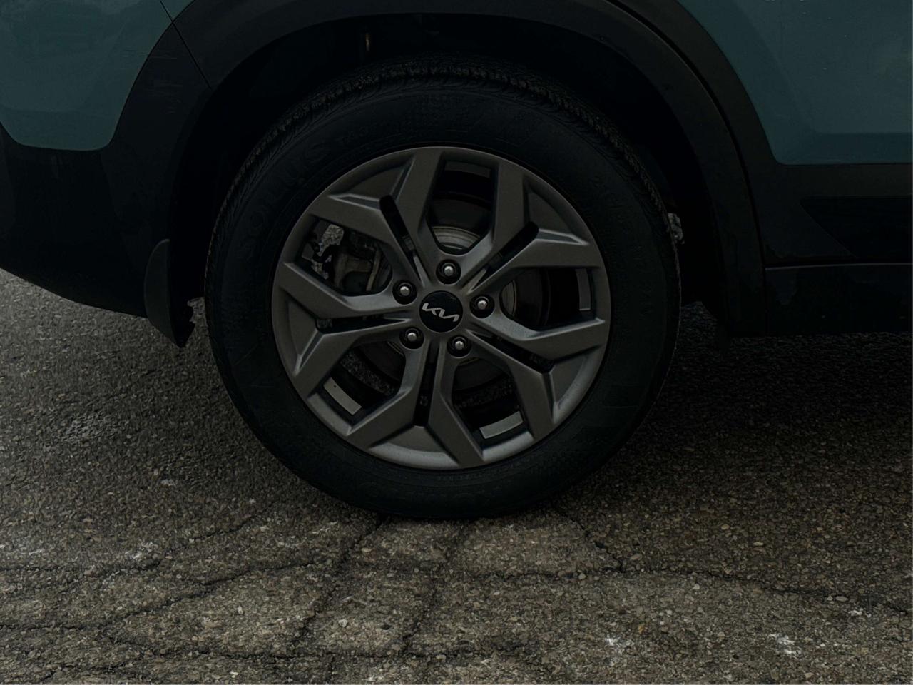 2024 Kia Seltos AWD SUNROOF CERTIFIED ! WE FINANCE ALL CREDIT Photo