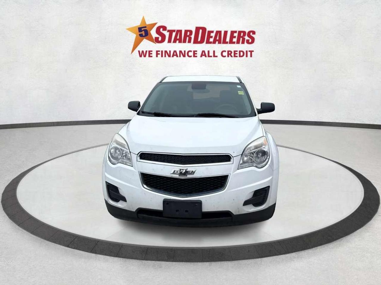 2015 Chevrolet Equinox LS Photo1