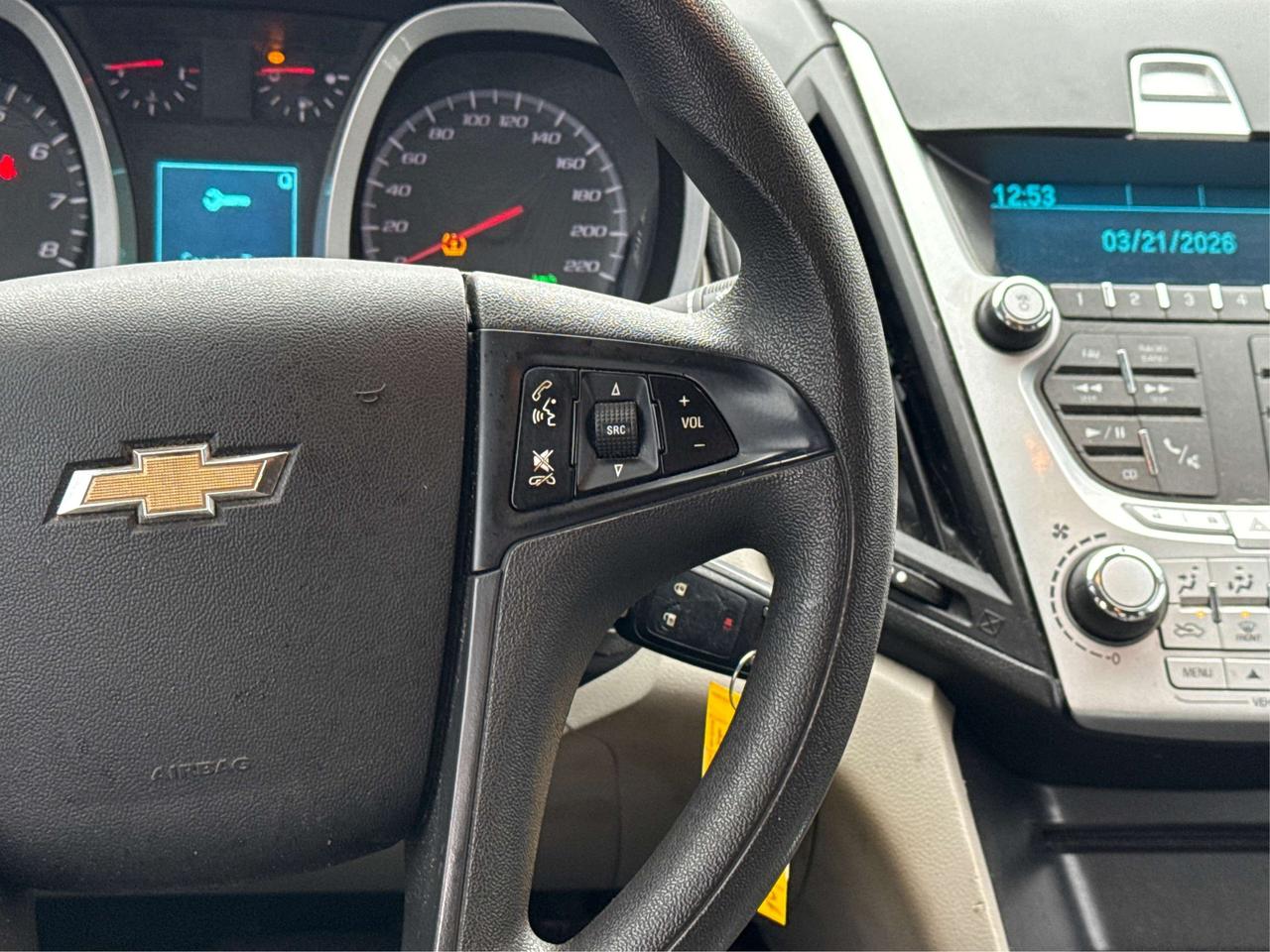 2015 Chevrolet Equinox LS Photo