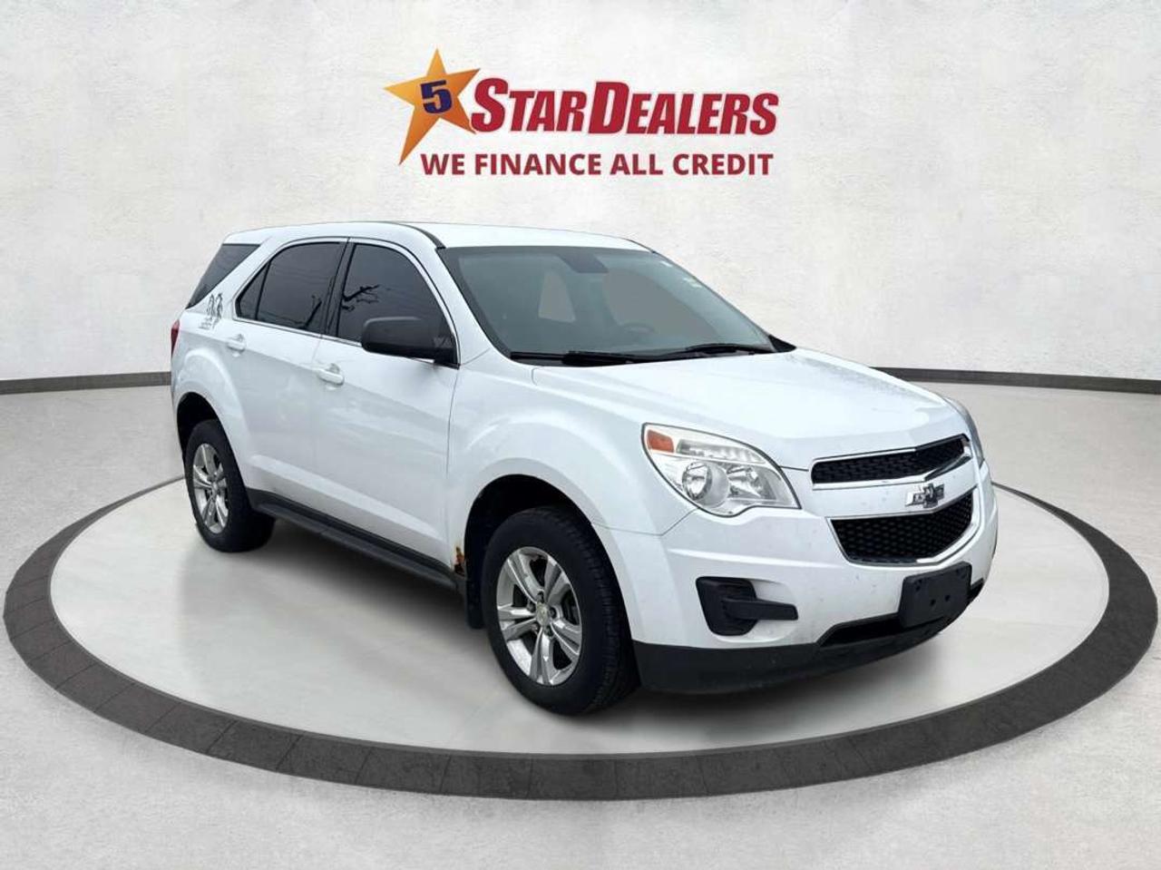 2015 Chevrolet Equinox LS Photo0